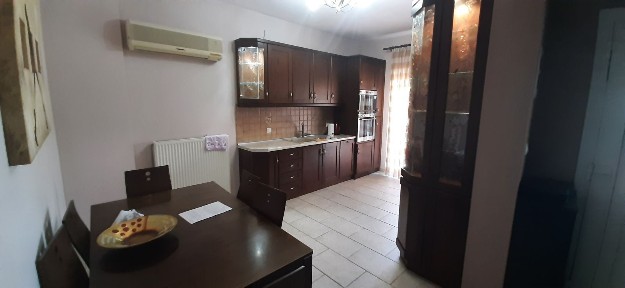 Μονοκατοικία, 230τ. μ.