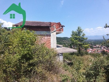 Μονοκατοικία, 100τ. μ.