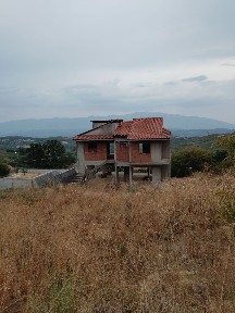 Μονοκατοικία, 180τ. μ.