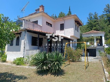 Μονοκατοικία, 257τ. μ.