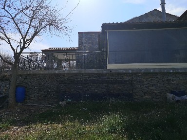 Μονοκατοικία, 65τ. μ.