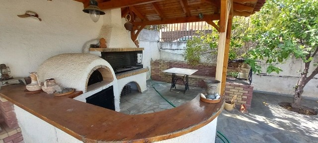 Μονοκατοικία, 125τ. μ.