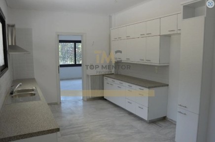 Μεζονέτα, 570τ. μ.