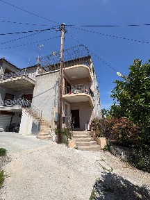 Κέντρο, Κύμη (Εύβοια)