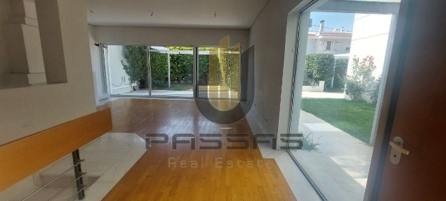 Μορτερό, Νέα Ερυθραία (Αθήνα - Βόρεια Προάστια)