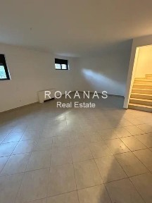 Καστρί - Πολιτεία, Νέα Ερυθραία (Αθήνα - Βόρεια Προάστια)