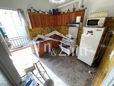 Καραβατιά, Ιωάννινα (Ν. Ιωαννίνων), Βαλαωρίτου 12