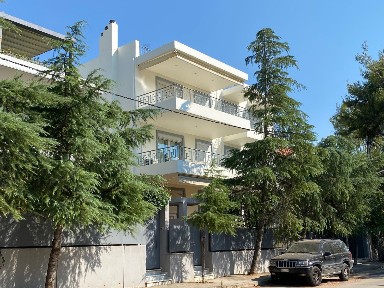Νέα Κηφισιά, Κηφισιά (Αθήνα - Βόρεια Προάστια), Αυγής, 32Β