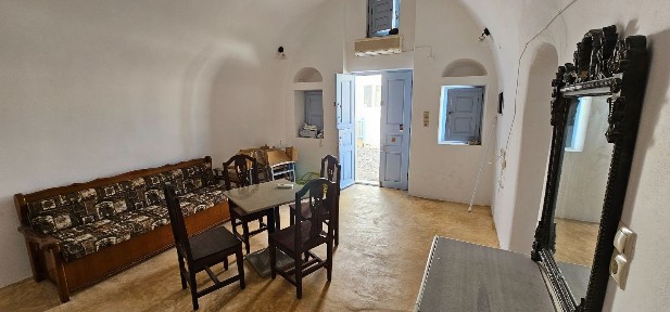 Καρτεράδος, Σαντορίνη (Κυκλάδες)