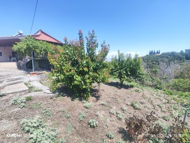 Μονοκατοικία, 70τ. μ.