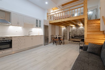 Loft, 60τ. μ.