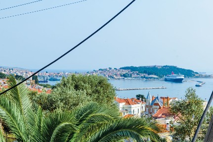 Μεζονέτα, 110τ. μ.