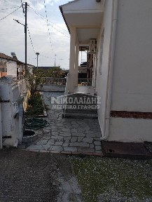 Μονοκατοικία, 100τ. μ.