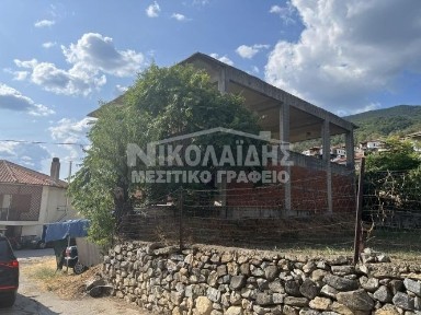 Κτίριο, 375τ. μ.