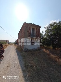 Μονοκατοικία, 150τ. μ.