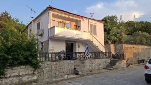 Μονοκατοικία, 138τ. μ.