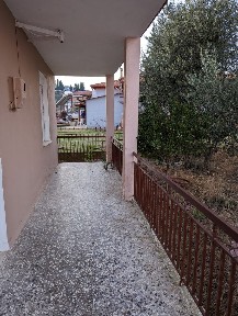 Μονοκατοικία, 80τ. μ.