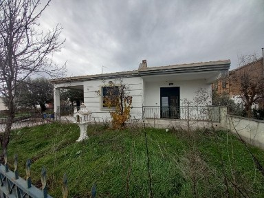 Μονοκατοικία, 98τ. μ.