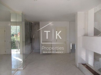 Παλιός Οικισμός Πανοράματος, Πανόραμα (Θεσσαλονίκη - Περιφ/κοί δήμοι), 718 Uptown Dine And Wine