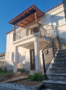 Μονοκατοικία, 80τ. μ.