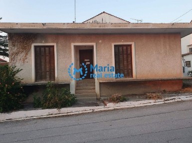Μονοκατοικία, 70τ. μ.