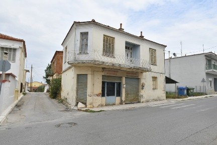 Κτίριο, 104τ. μ.