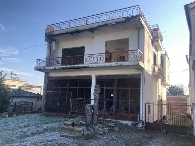 Κτίριο, 405τ. μ.