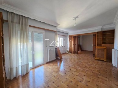 Διαμέρισμα, 210τ. μ.