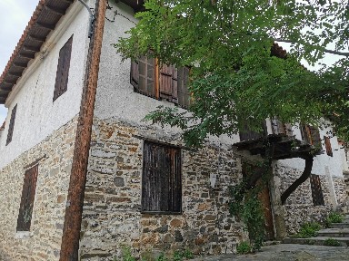 Μεζονέτα, 150τ. μ.