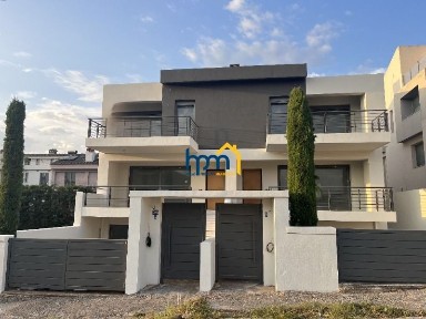Μεζονέτα, 210τ. μ.