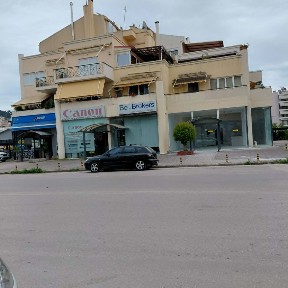 Τρίγωνο, Άρτα (Ν. Άρτας), Ζάρρα Αλεξ. 83, Άρτα 47132