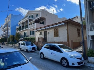 Μονοκατοικία, 48τ. μ.