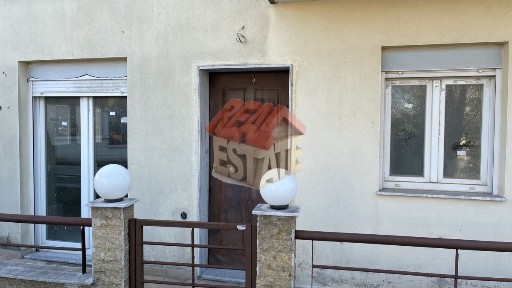 Μεζονέτα, 100τ. μ.