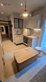 Studio / Γκαρσονιέρα, 30τ. μ.