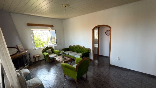 Δήλεσι, Οινόφυτα (Βοιωτία), Ωραίας Ελένης 1, Δήλεσι 32009