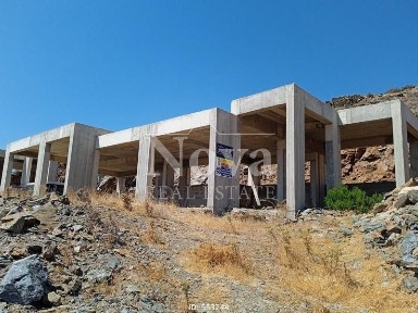 Μονοκατοικία, 240τ. μ.