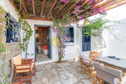 Μονοκατοικία, 255τ. μ.
