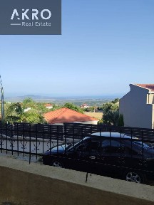 Μονοκατοικία, 65τ. μ.