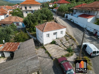Μονοκατοικία, 95τ. μ.
