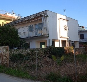 Άγιος Νικόλαος, Πρέβεζα (Ν. Πρέβεζας), Κλεμανσώ 33 Πρέβεζα
