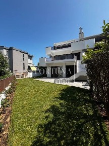 Μεζονέτα, 185τ. μ.