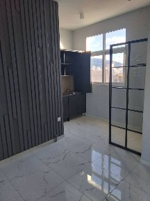 Γραφείο, 60τ. μ.