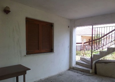 Κεφαλοχώρι, Αντιγονίδες (Ημαθία)