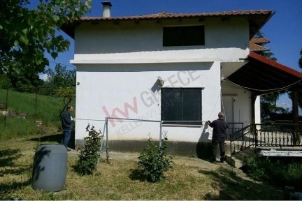 Μονοκατοικία, 170τ. μ.