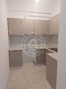 Γραφείο, 70τ. μ.