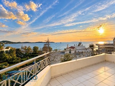 Κέντρο, Βούλα (Αθήνα - Νότια Προάστια)