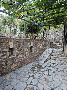 Μονοκατοικία, 50τ. μ.