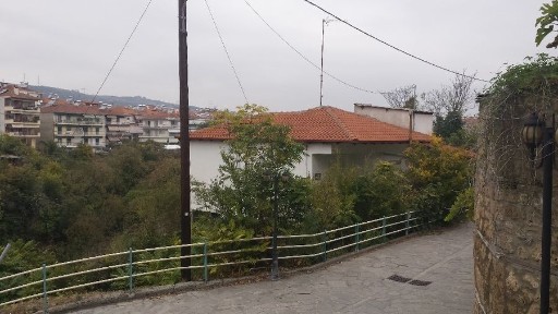Μονοκατοικία, 72τ. μ.