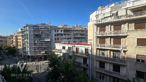 Πλατεία Βάθης, Κέντρο (Αθήνα - Κέντρο)