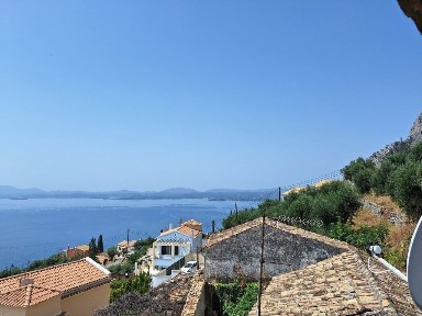Μονοκατοικία, 205τ. μ.